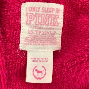 pink robe